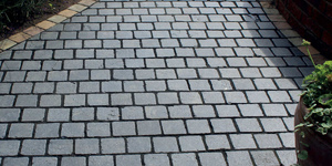 Брусчатка из известняка RKS Slate Belgian Black 100x100x30 мм 1