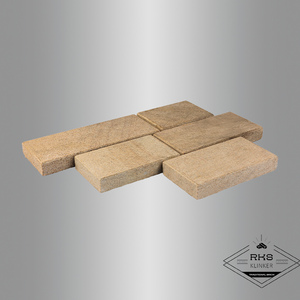 Брусчатка полнопиленая шлифованная из кварцито-песчаника 100хLх30