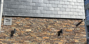 Кровельный Сланец RKS SLATE Charcoal и Сланец Cedar Slate Country Rockface Strips (4)