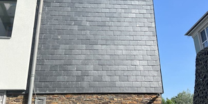 Кровельный Сланец RKS SLATE Charcoal и Сланец Cedar Slate Country Rockface Strips (1)