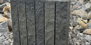 Палисад из известняка RKS SLATE Belgian Black колотый (8)