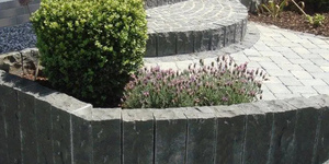 indien-kerala-basalt-spaltrau-palisade-12x12x75-cm-schwarz~6