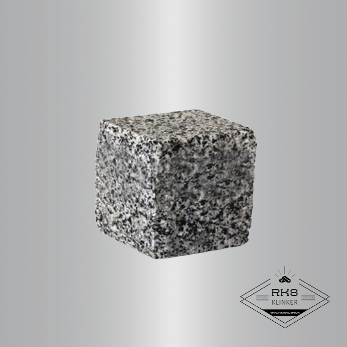 Брусчатка из Покостовского гранита, Француженка в Ростове-на-Дону