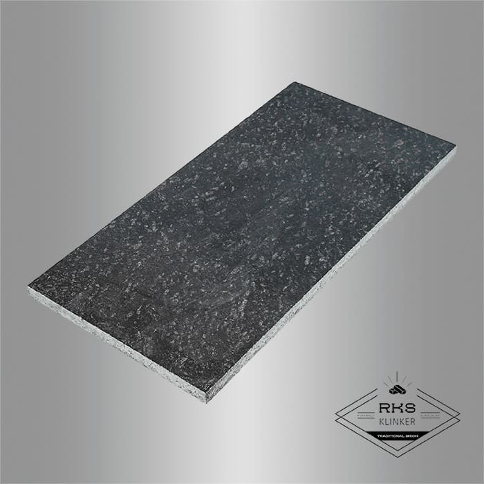 Гранитная плитка Black Pearl, Polished в Ростове-на-Дону