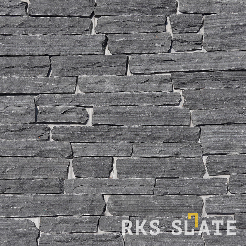 Фасадный облицовочный камень Monsoon Black Quartz Strips в Ростове-на-Дону