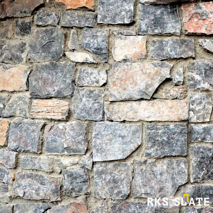 Фасадный облицовочный камень Black Marble Castle в Ростове-на-Дону