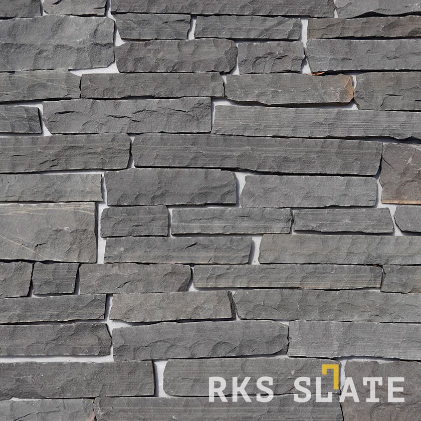 Фасадный облицовочный камень Sagar Black Sandstone Strips в Ростове-на-Дону