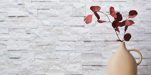Белый камень для стен в интерьере купить 3D панели RKS SLATE Кварцит White Quartz Modern (8)