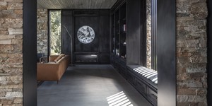 Каменная стена в интерьере из 3D панели RKS SLATE  Кварцит Biege Quartz Country фото интерьера, купить камень с доставкой в РКС Клинкер (10)
