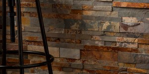 Каменные стены в интерьере ресторана, бара, кафе фото 3D панели RKS SLATE Cланец Multicolor Classic купить с доставкой (4)