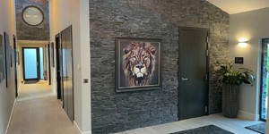 Черный натуральный камень в интерьере фото идеи 3D панели RKS SLATE Сланец Black Slate Country (8)
